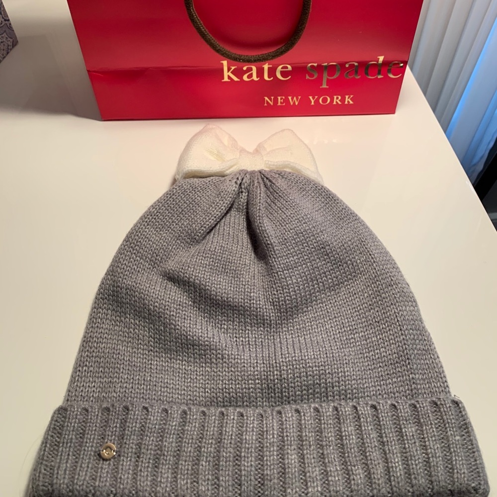 Kate Spade Grey and White Bow Beanie